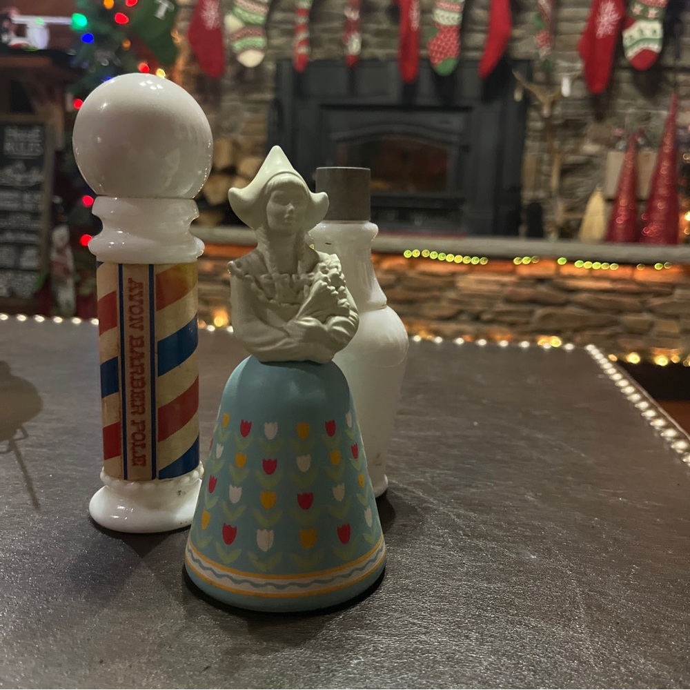 Vintage Avon Belles of the World 1970's - Dutch Maid Cologne Full & Barber Pole